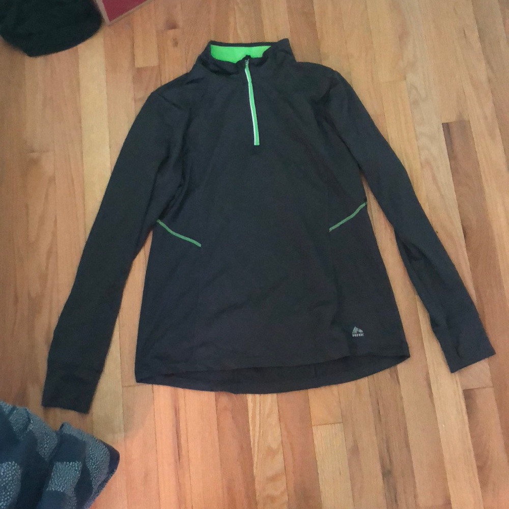 Cute running quarter zip!